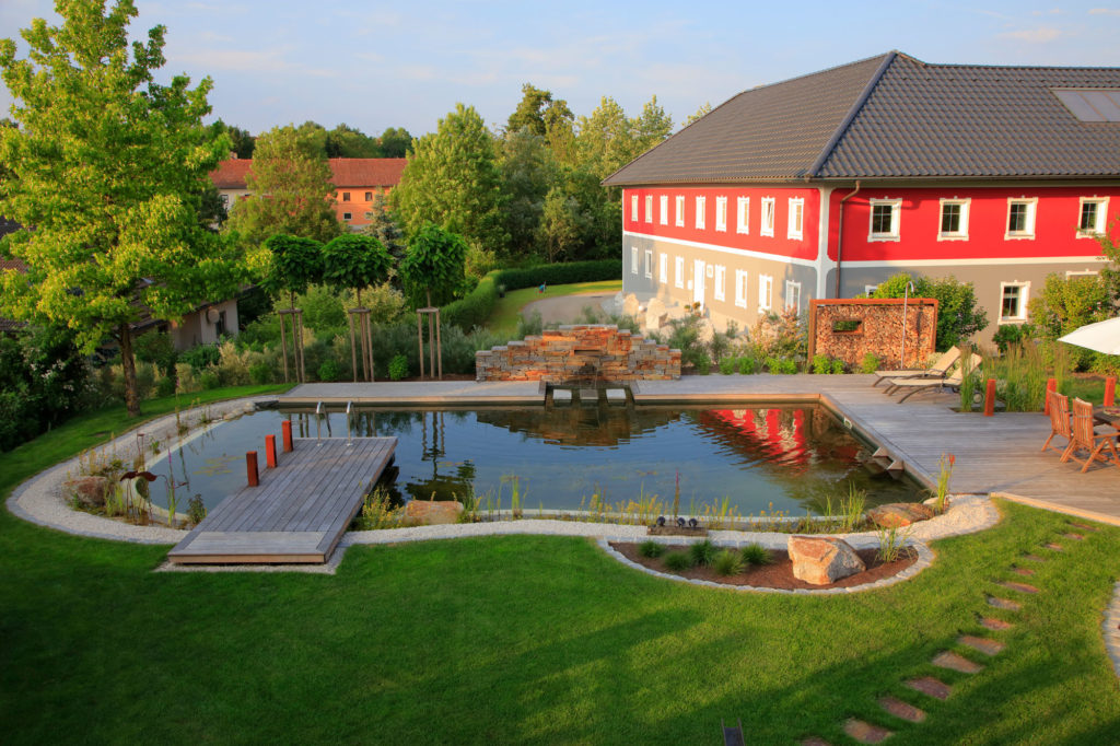 FREIRAUM Designgarten Swimming Pond