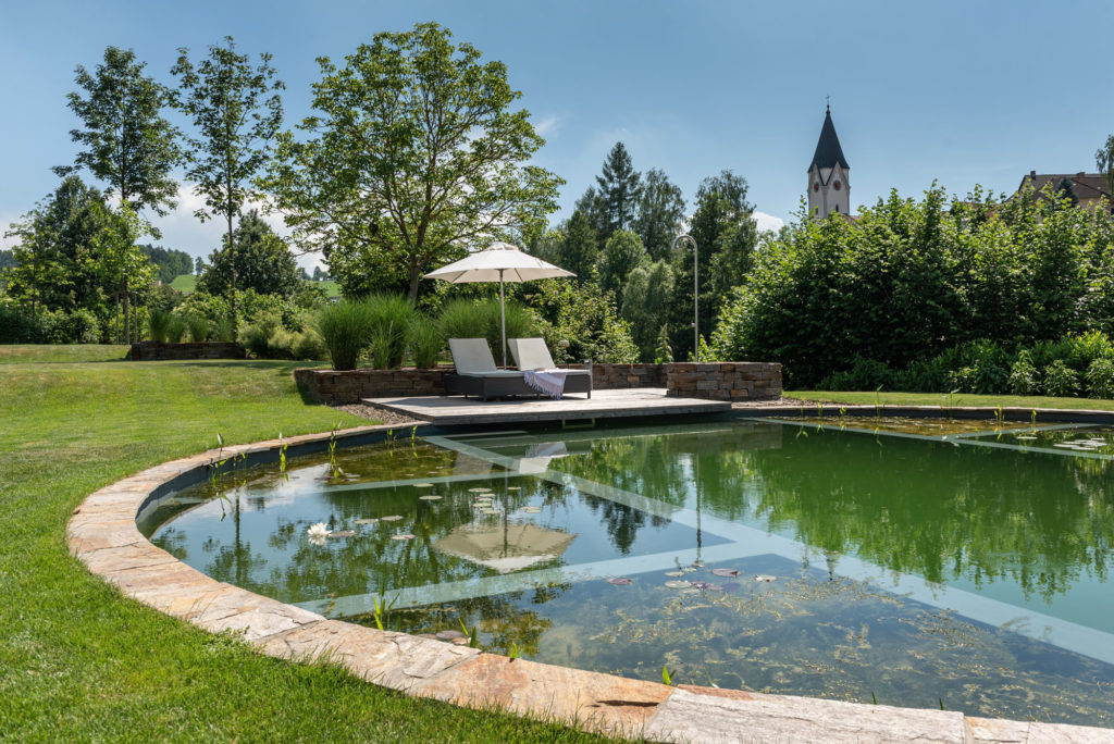 FREIRAUM Terrasse am Swimming Pond