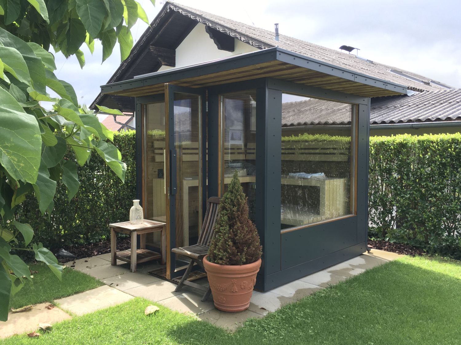 Sauna & Living Pool: Perfekte Wellness-Oase für Ihr Zuhause